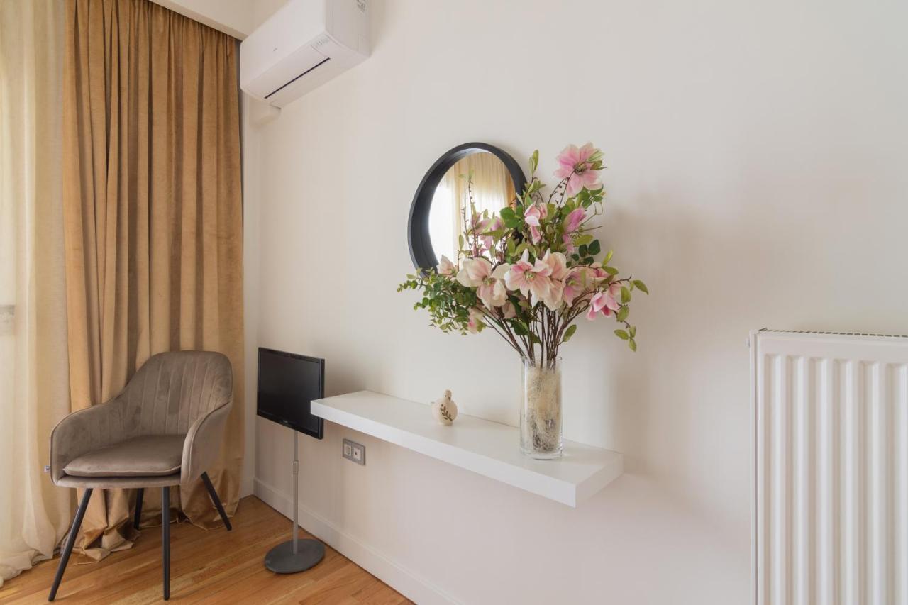 Beautiful Apartment In The Center Of Афіни Екстер'єр фото